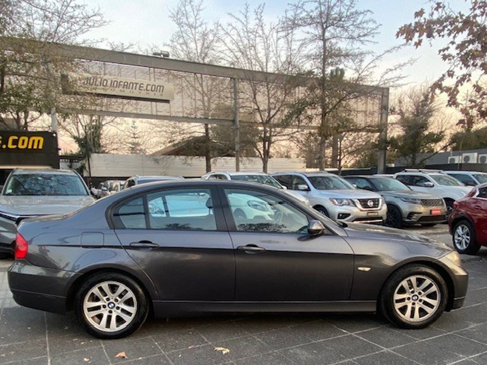 BMW 320IA 2.0 Cuero. 2008 - Foto 5 de 10