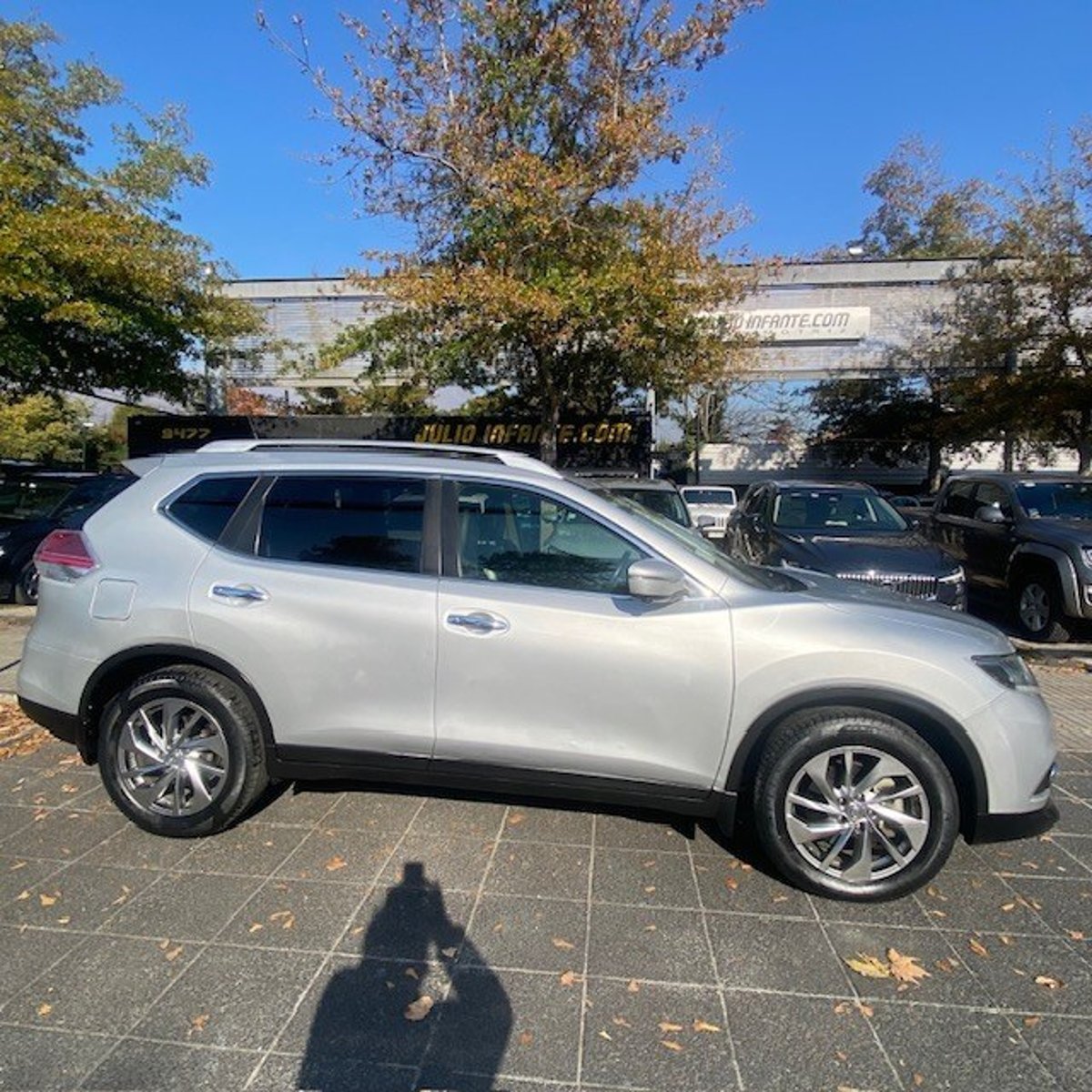 Nissan X-TRAIL 2.5 Aut.4x4 2015 - Imagen 4 de 10