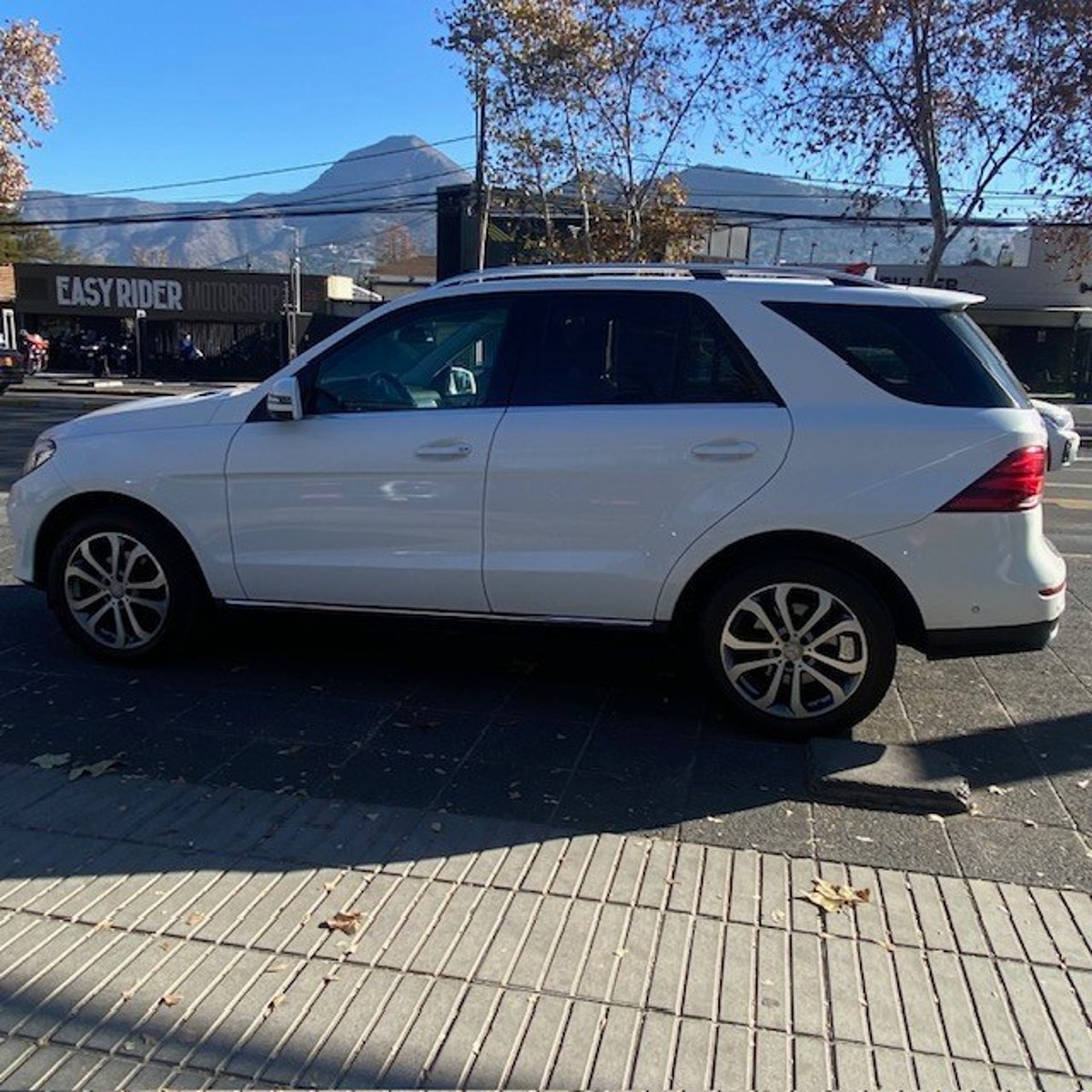 Mercedes-Benz GLE 250D Diesel 2.1 2016 - Imagen 9 de 10