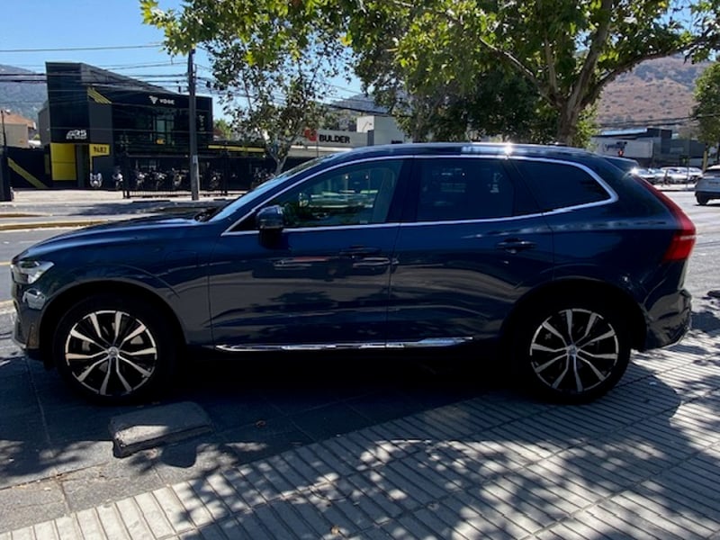 Volvo XC60 T8 R Awd Recharge 2023 - Imagen 6 de 10