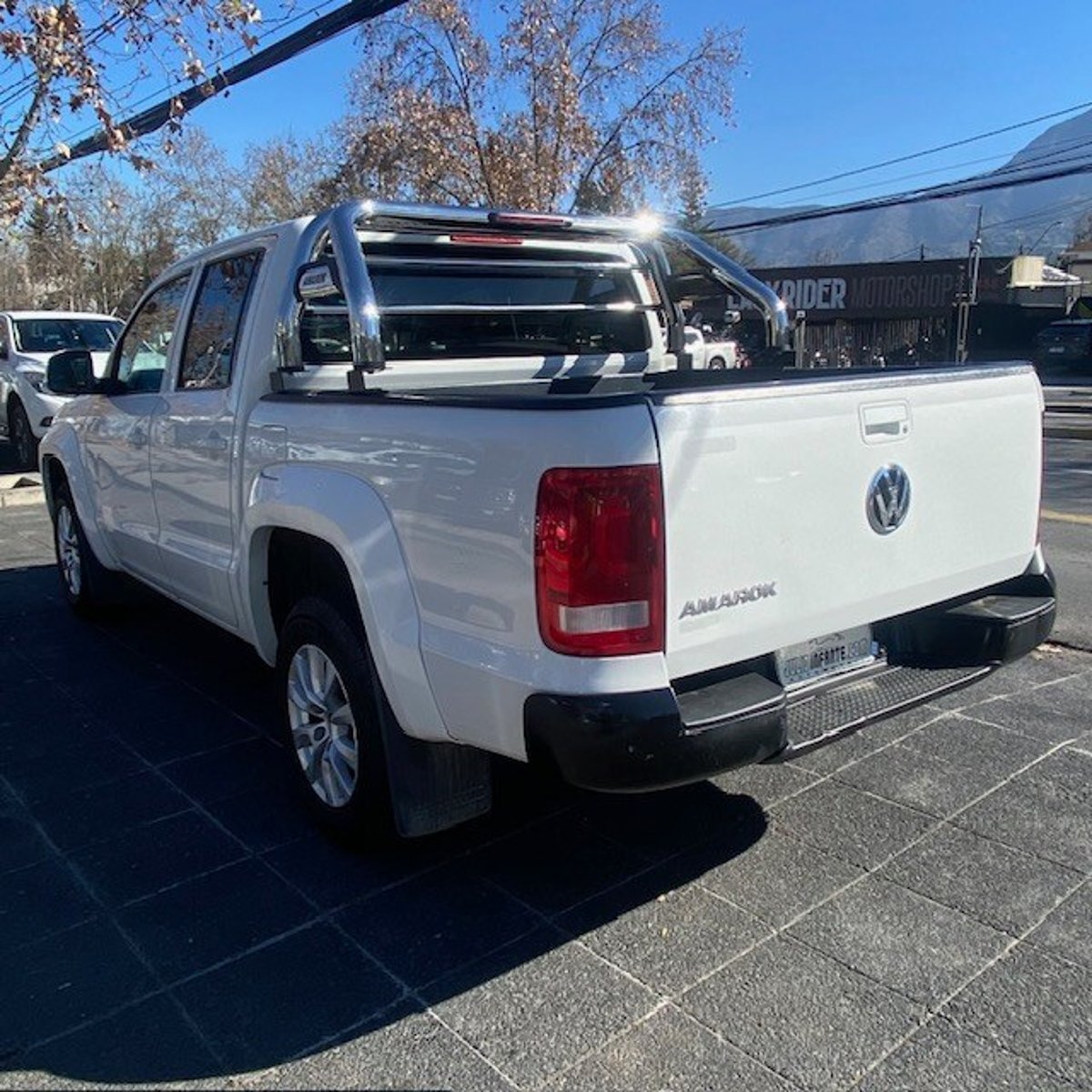 Volkswagen AMAROK TDI Trendline 2.0 2022 - Imagen 4 de 10