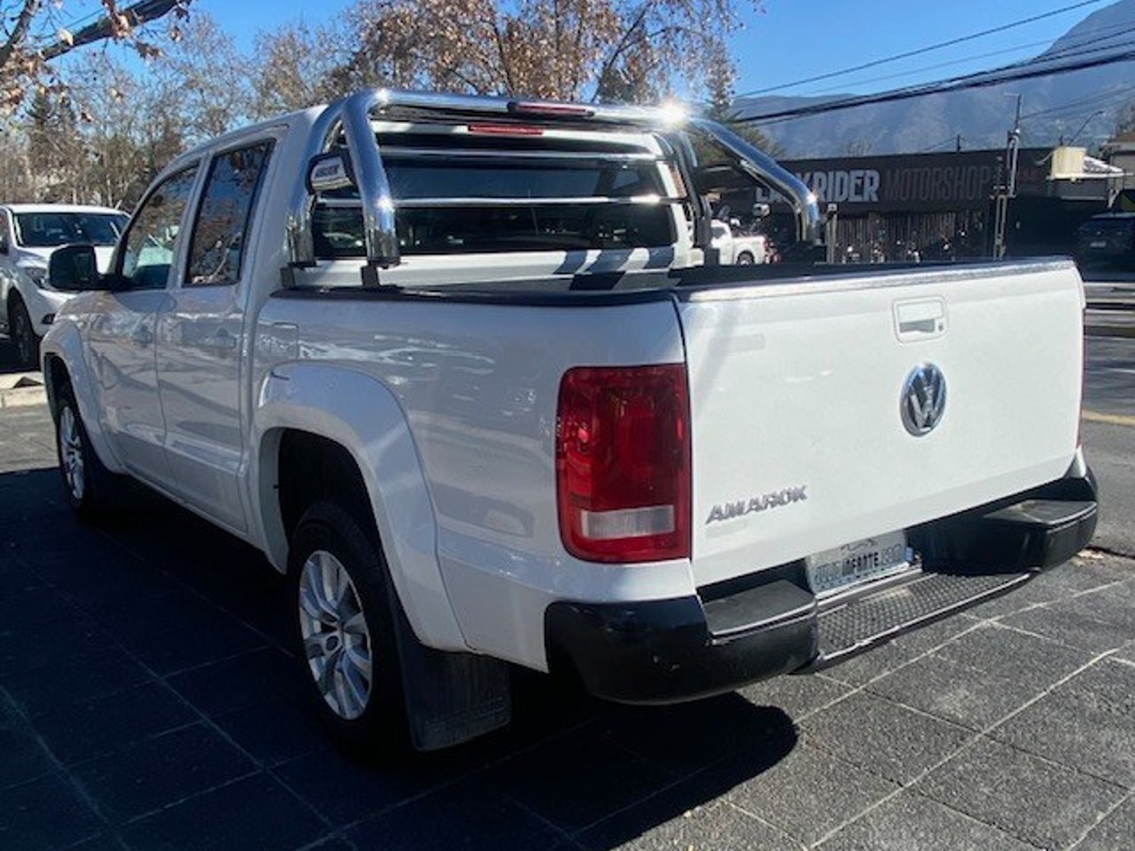 Volkswagen AMAROK TDI Trendline 2.0 2022 - Foto 4 de 10
