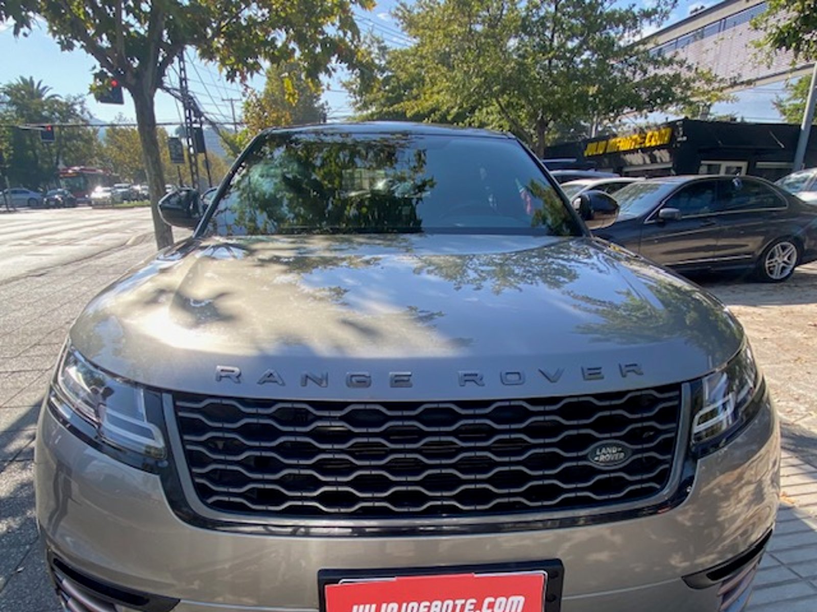 Land Rover RANGE ROVER VELAR DIESEL 2.0 2018 - Foto 4 de 10