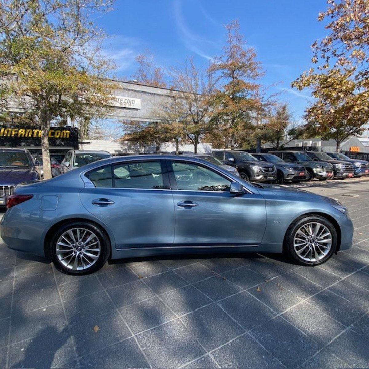 Infiniti Q50 2.0 Turbo. cuero 2018 - Imagen 5 de 10