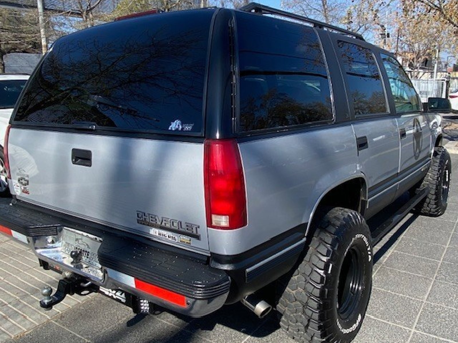 Chevrolet TAHOE 5.7 V8 350 1995 - Foto 2 de 10