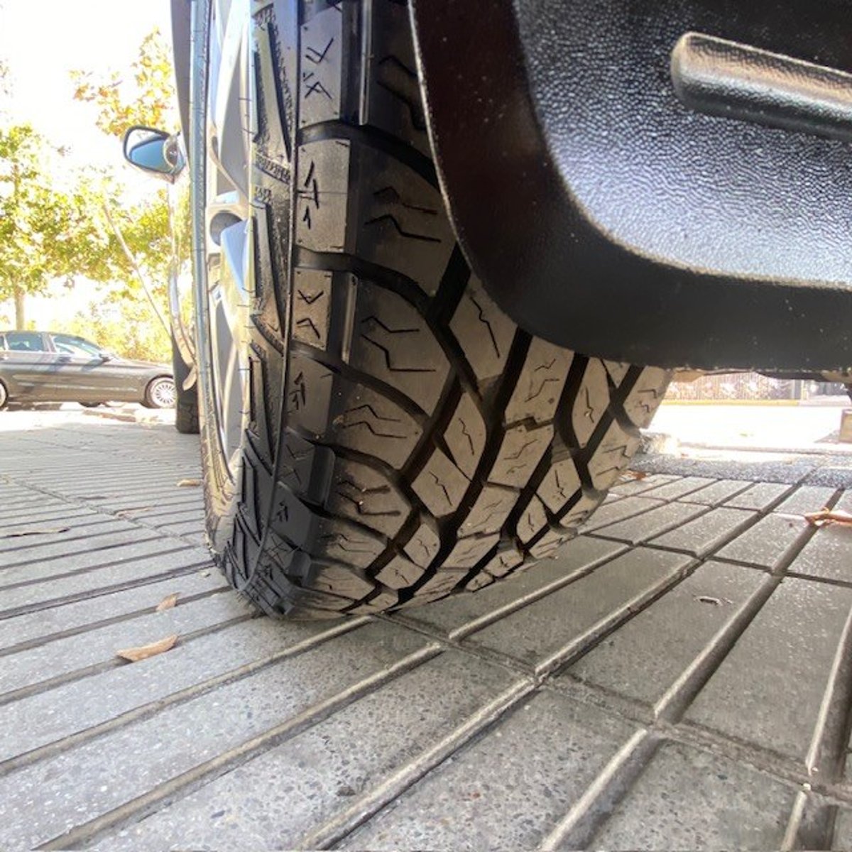 Volkswagen AMAROK HIGHLINE 4X4 2.0 AT Cuero, climatizador, perfecto estado 2019 - Imagen 10 de 10