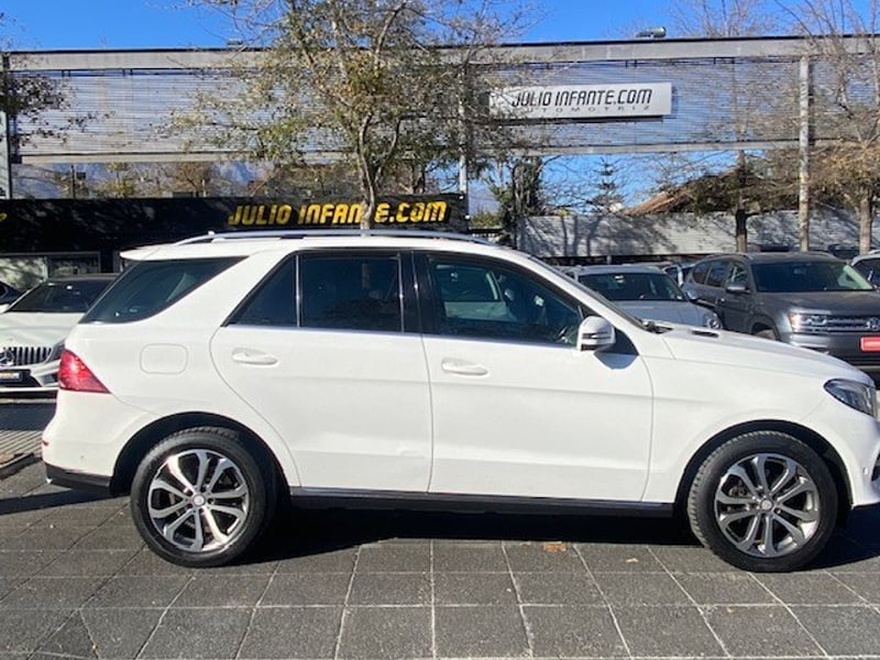 Mercedes-Benz GLE 250D Diesel 2.1 2016 - Imagen 8 de 10