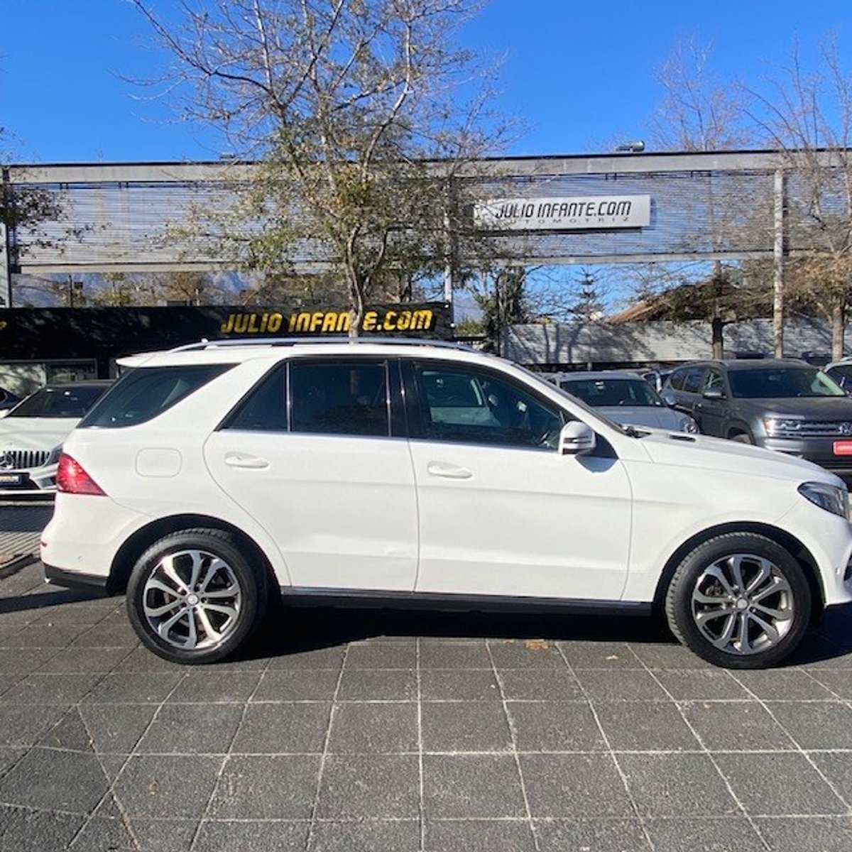 Mercedes-Benz GLE 250D Diesel 2.1 2016 - Imagen 8 de 10