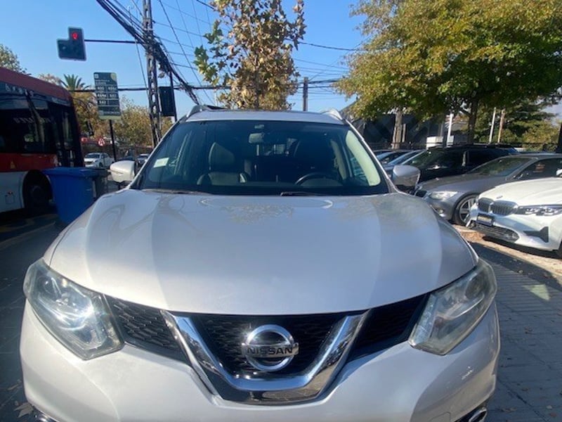 Nissan X-TRAIL 2.5 Aut.4x4 2015 - Imagen 6 de 10