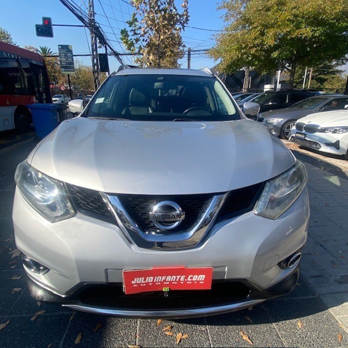 Nissan X-TRAIL 2.5 Aut.4x4 2015 - Imagen 6 de 10