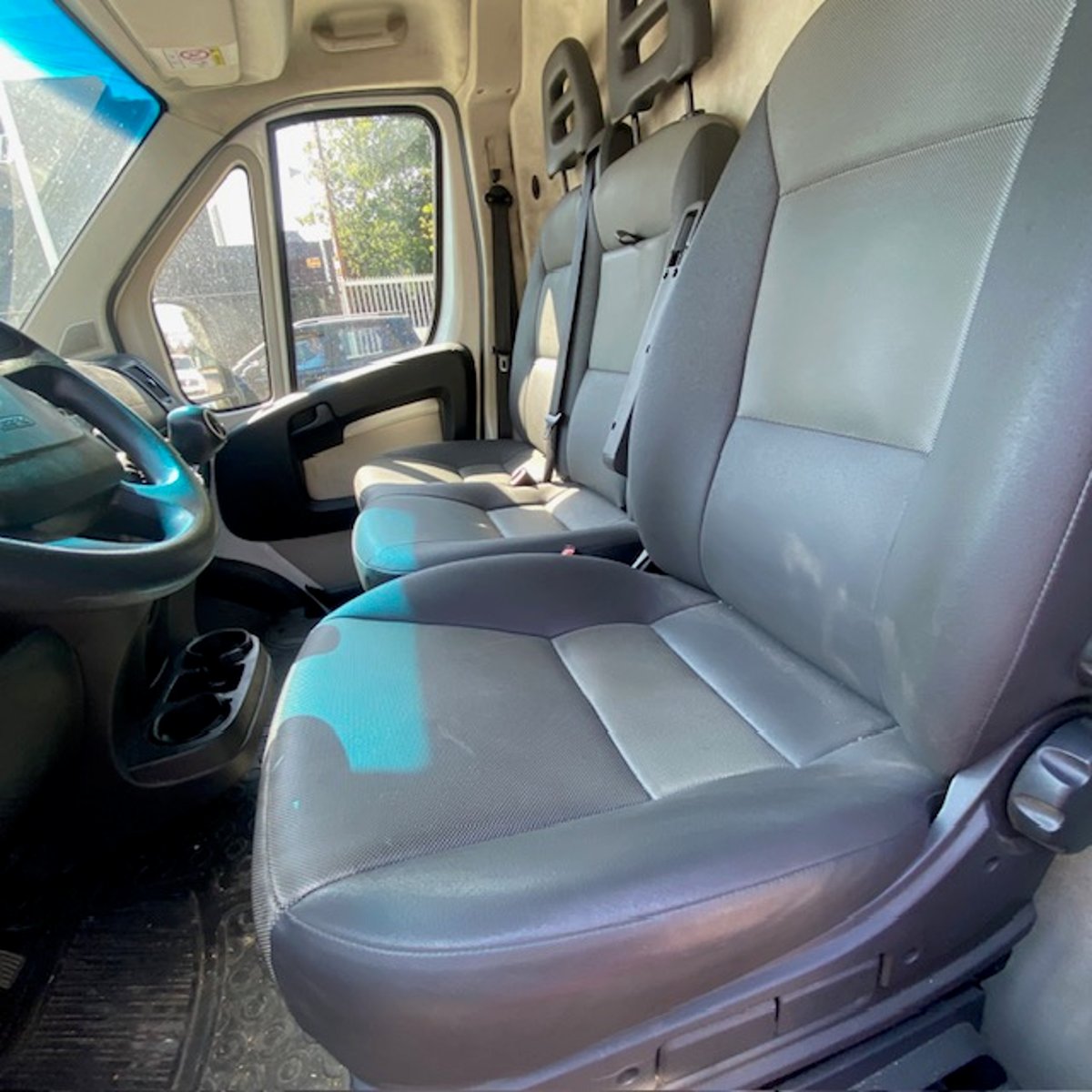 PEUGEOT BOXER L4H2 2.0 Correa, aceites y frenos R/100 cambia 2018 - Imagen 7 de 10