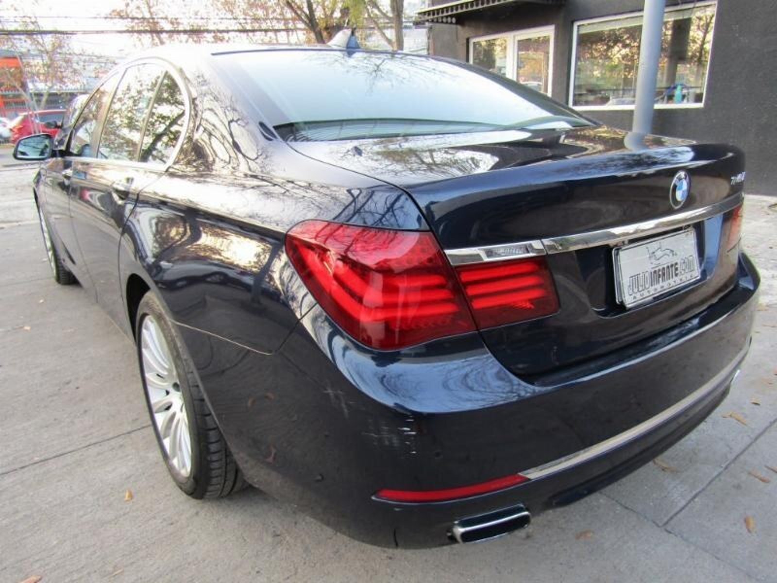 BMW 740 740I 3.0 Aut. Max. Equipo. 2014 - Foto 4 de 10