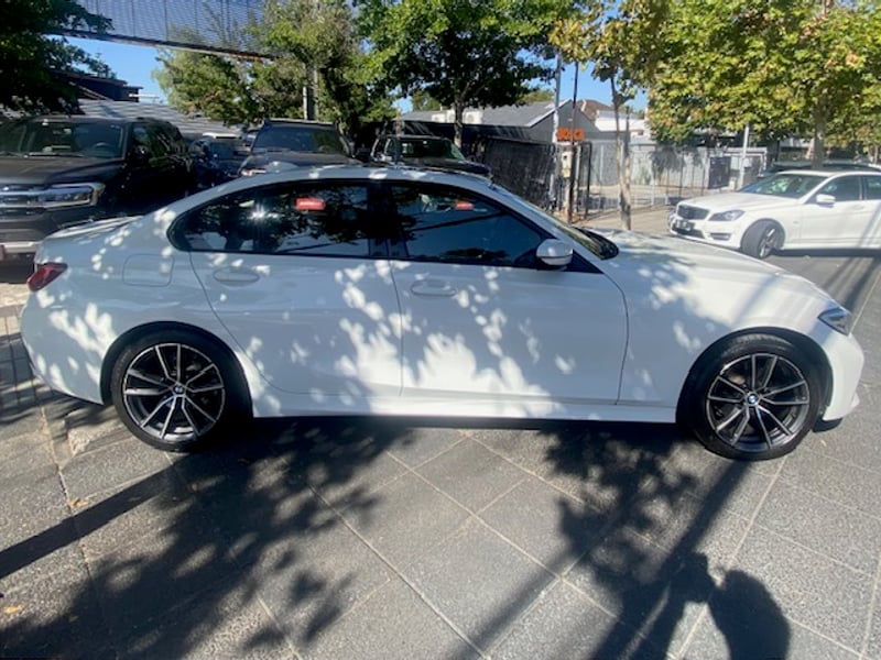 BMW 320D Diesel 2.0 Autom.- 2022 - Imagen 7 de 10