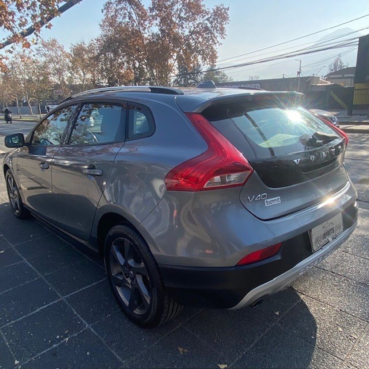 VOLVO V40 T4 2.0 Cross Country 2015 - Imagen 6 de 8
