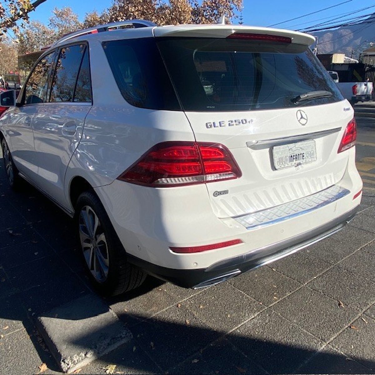 Mercedes-Benz GLE 250D Diesel 2.1 2016 - Imagen 7 de 10