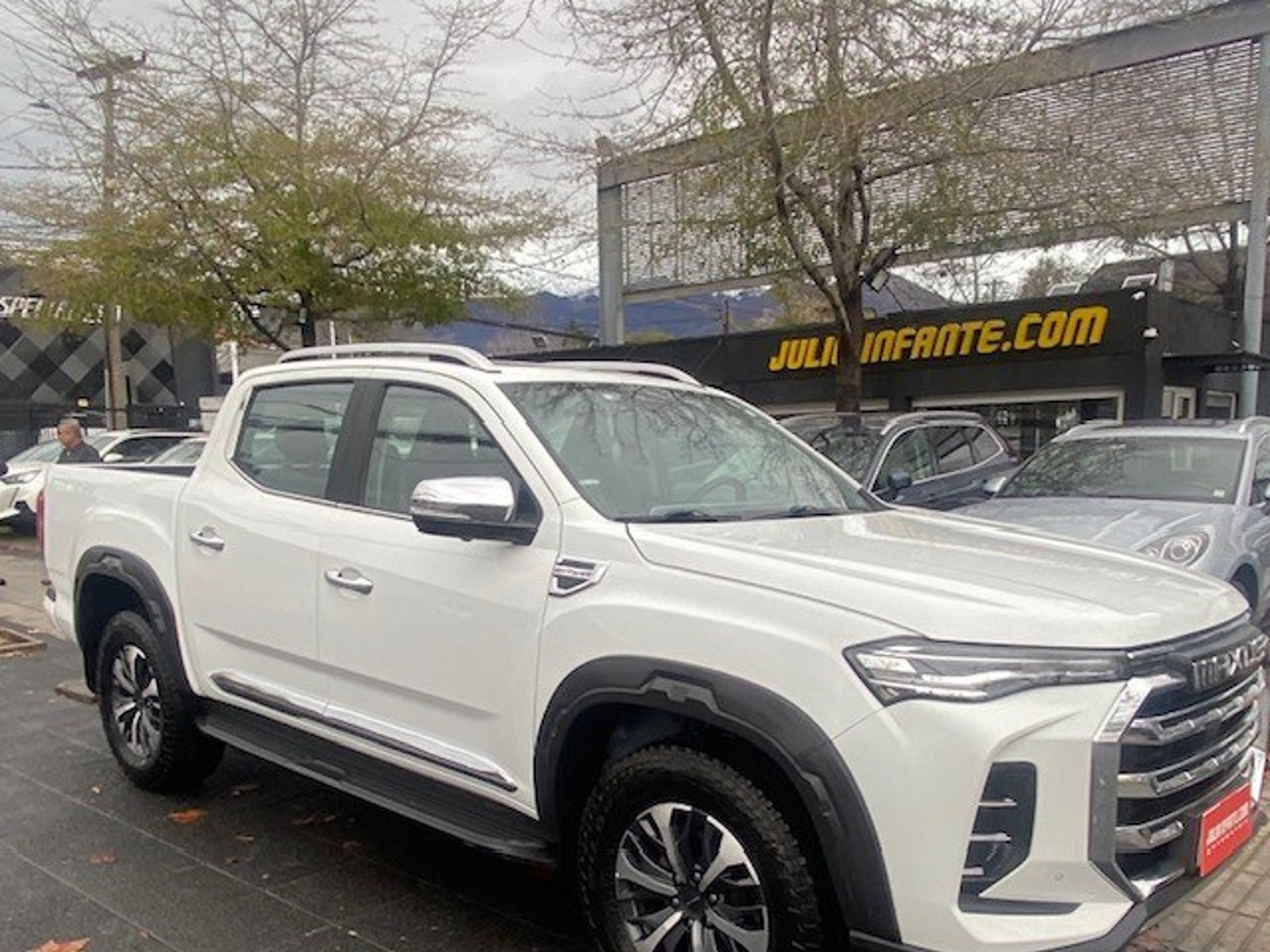 Maxus T90 4X4 E6 AT DIESEL 2024 - Foto 5 de 10