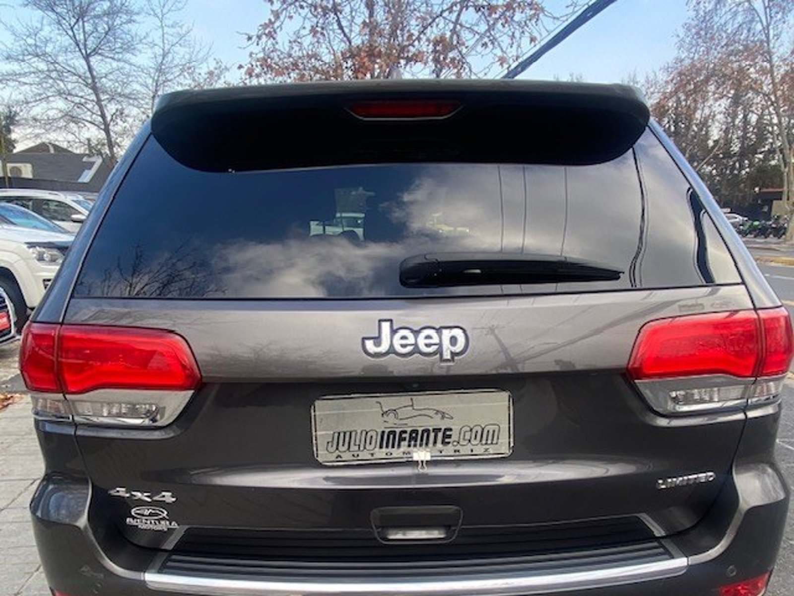 Jeep GRAND CHEROKEE Limited 4x4 3.6 2018 - Foto 5 de 10
