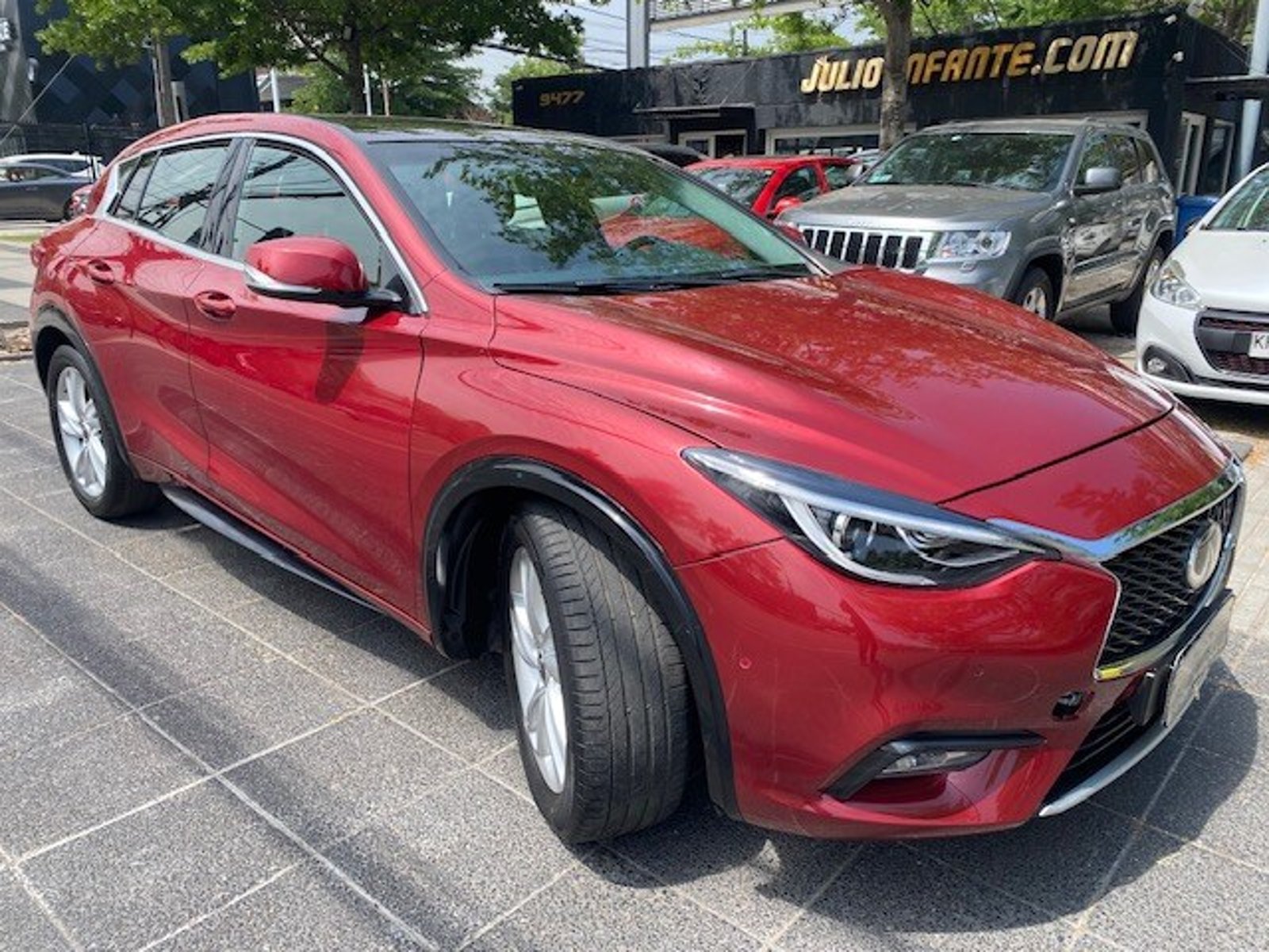 Infiniti QX30 QX30 1.6 Aut Titronic 2018 - Foto 5 de 10