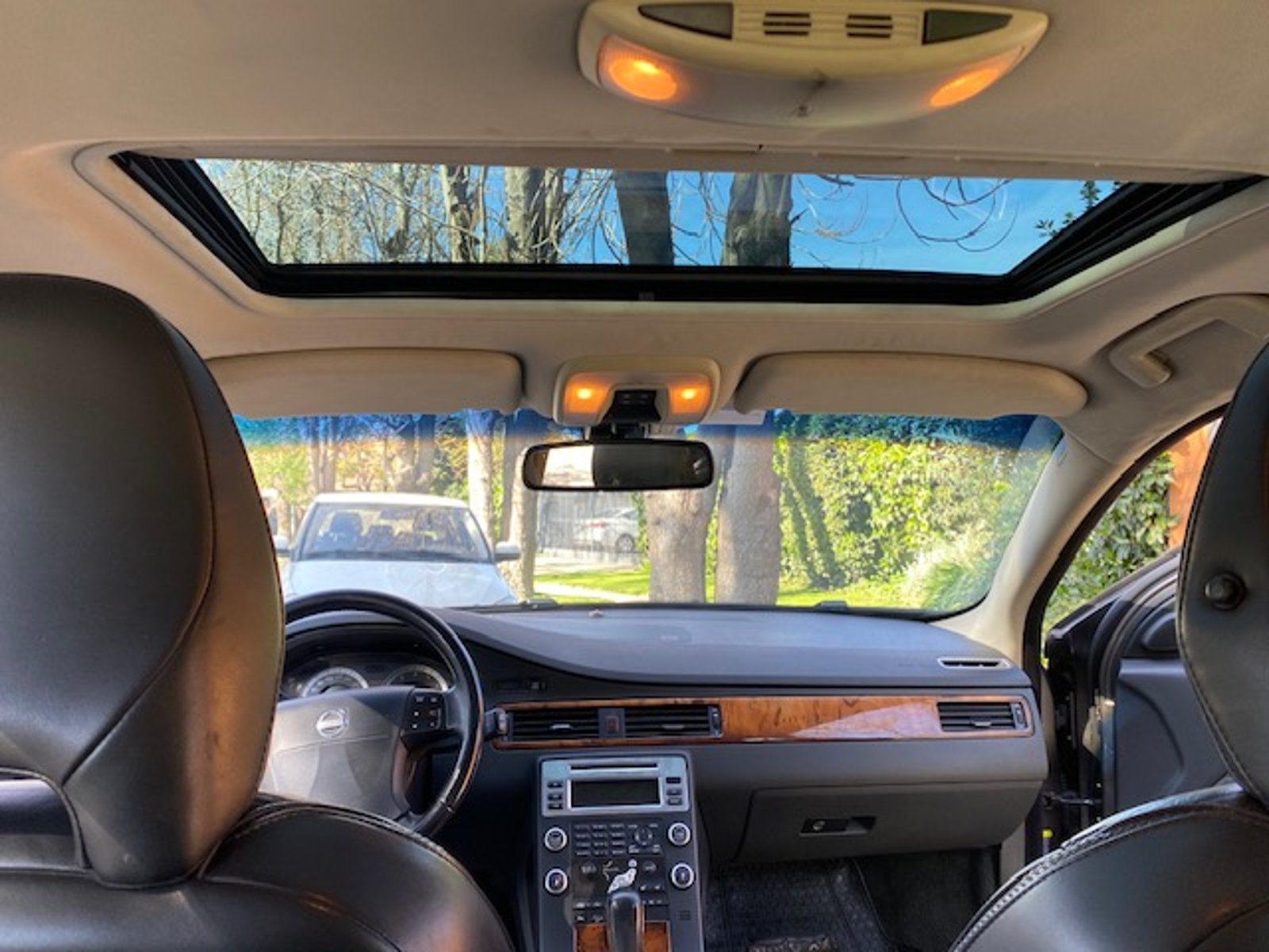 Volvo XC70 3.2 SW cuero, sunroof, airbag, climatiz, abs 2009 - Imagen 9 de 10