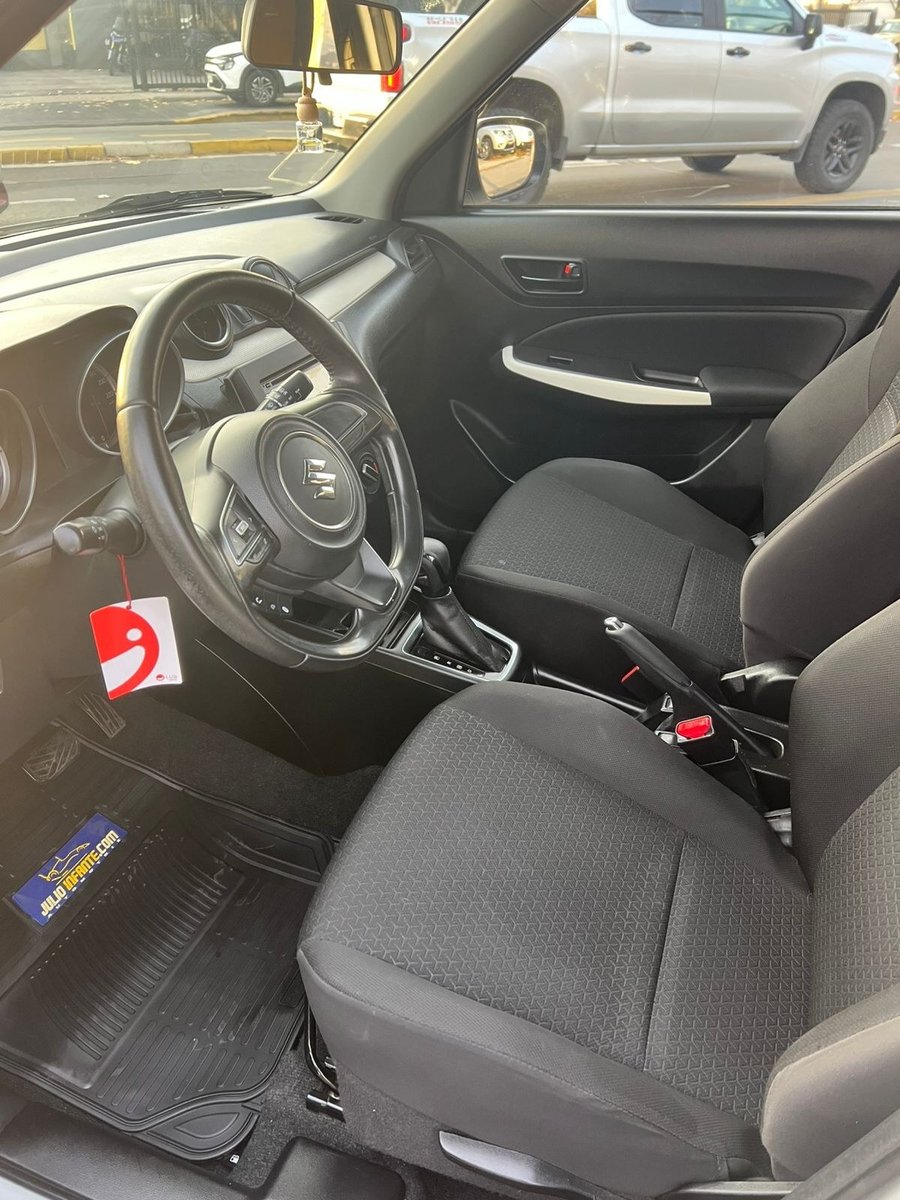 Suzuki SWIFT GLS 1.2 aire, airbags, abs crucero. 2017 - Imagen 9 de 10