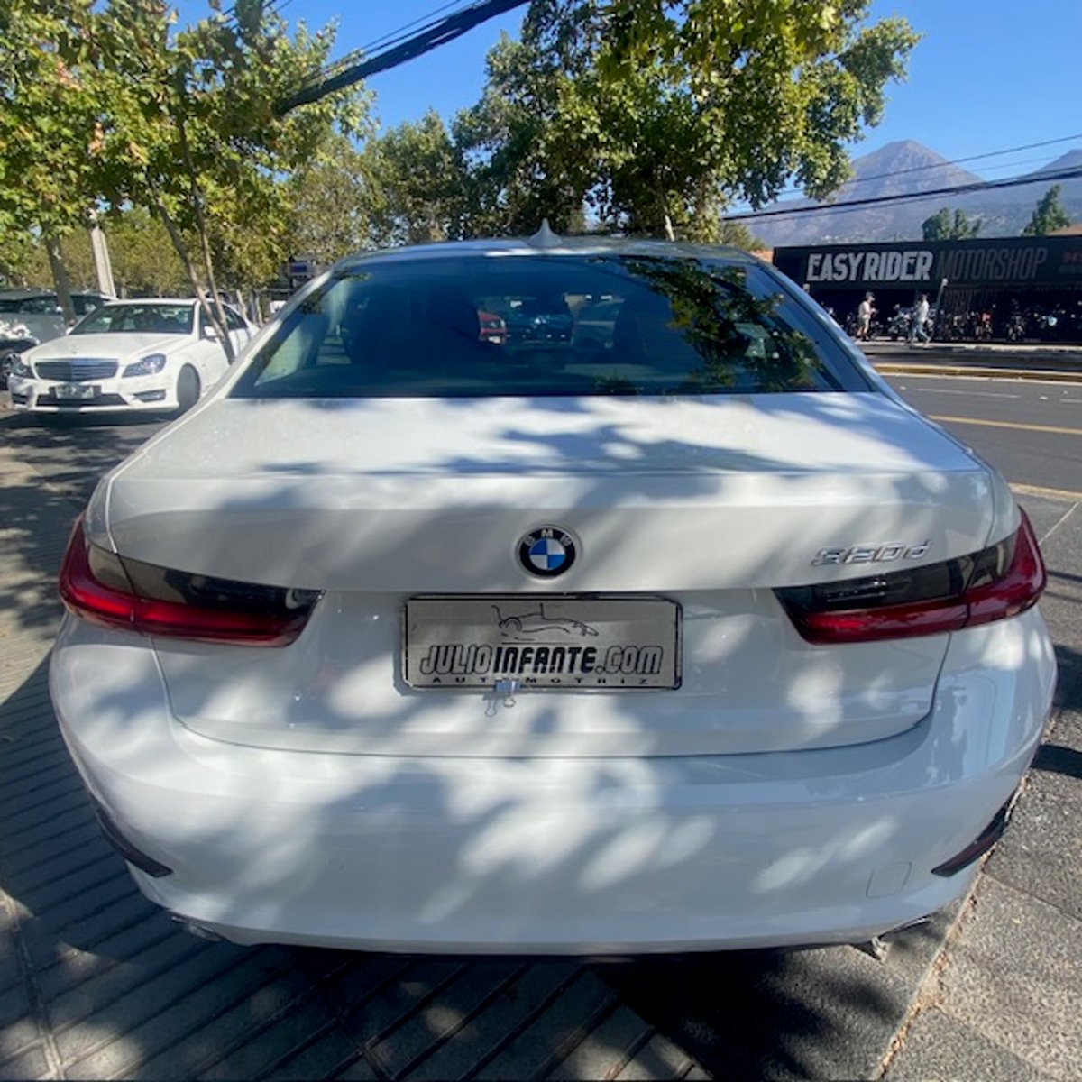 BMW 320D Diesel 2.0 Autom.- 2022 - Imagen 3 de 10