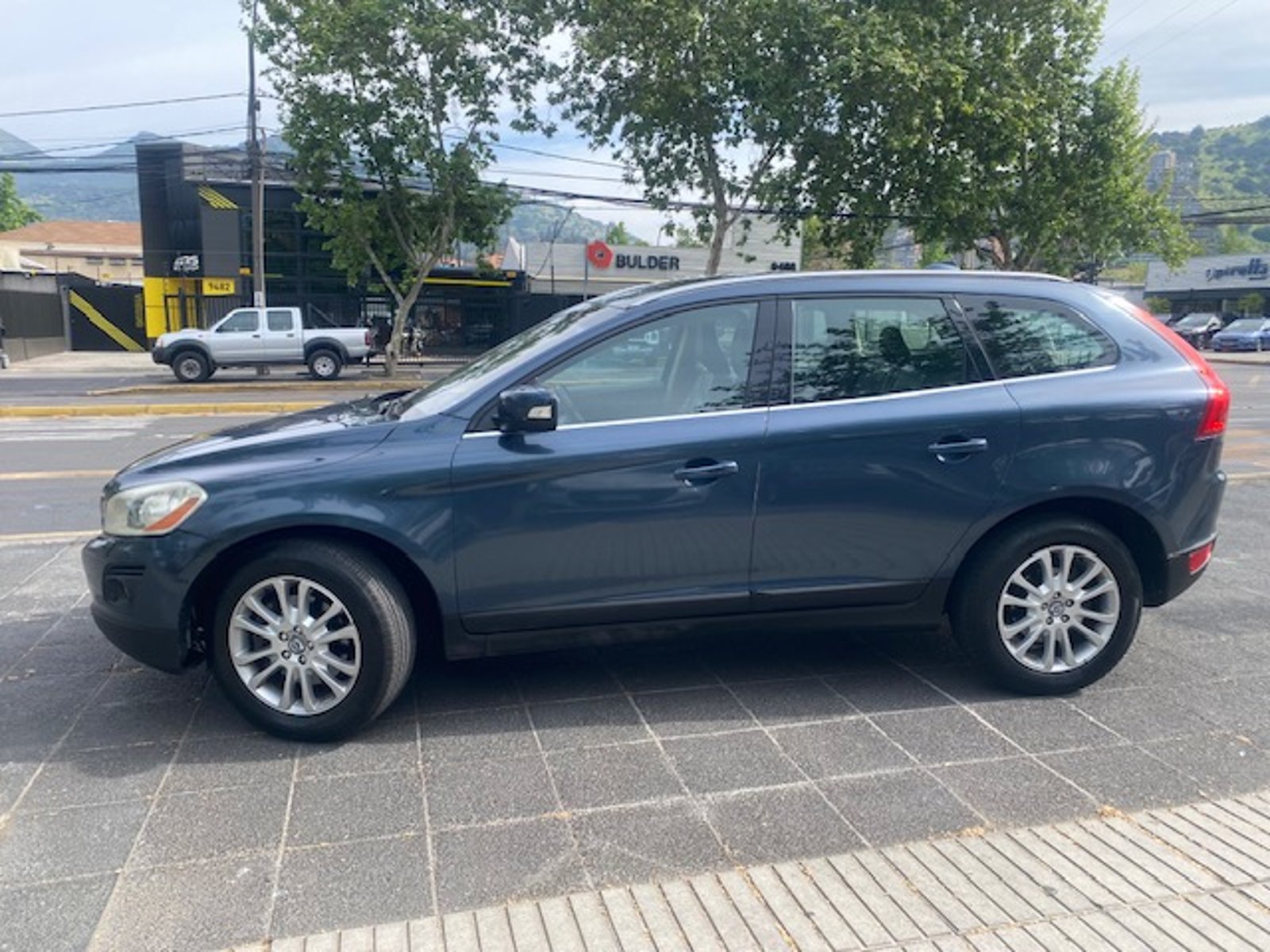 Volvo XC60 T6 Plus 4x4 2010 - Imagen 8 de 10