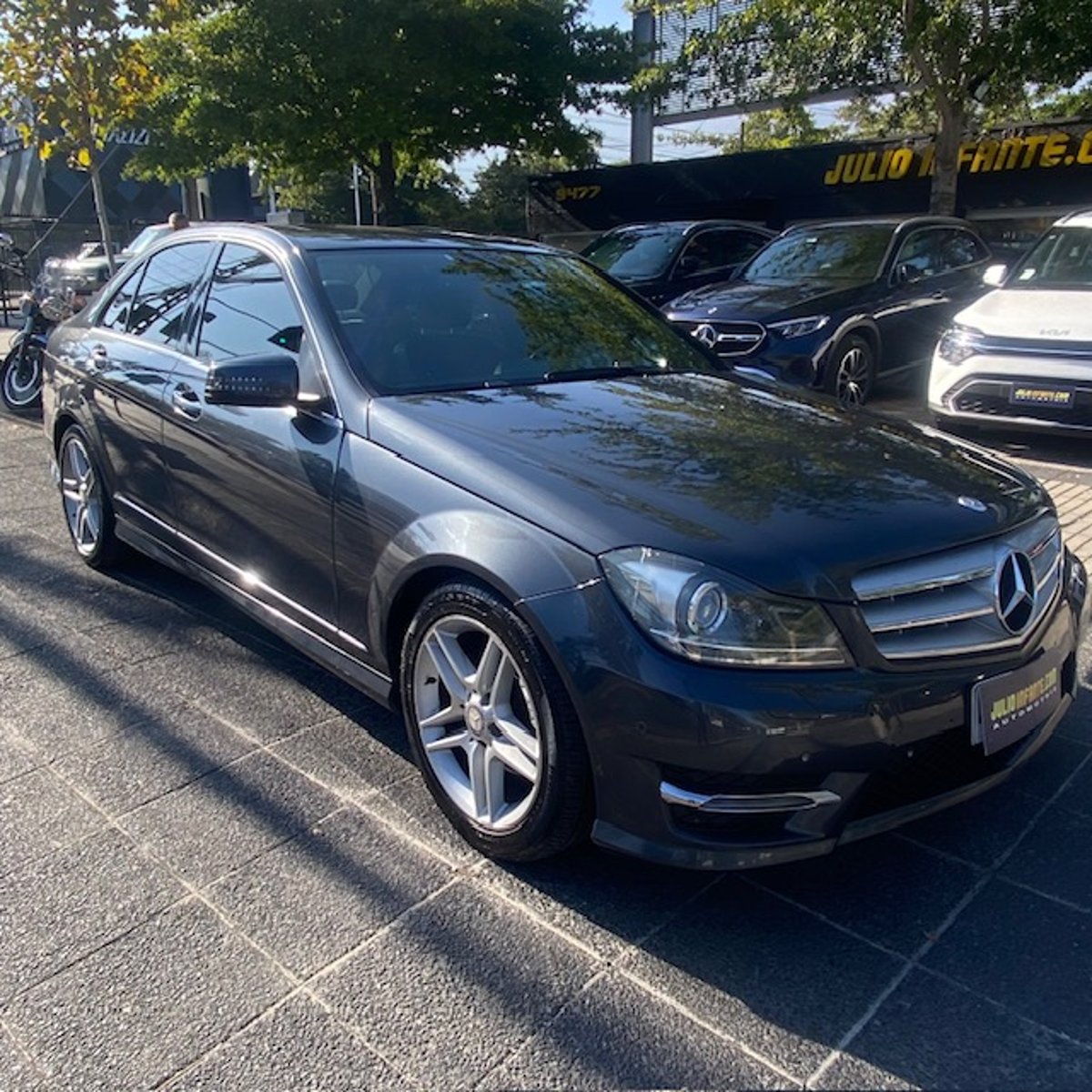 Mercedes-Benz C250 C250 CGI B. Eficiency 1.7 2013 - Imagen 4 de 10
