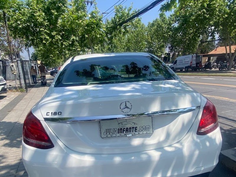 Mercedes-Benz C180 1.6 cuero, paddle shift 2018 - Imagen 6 de 10