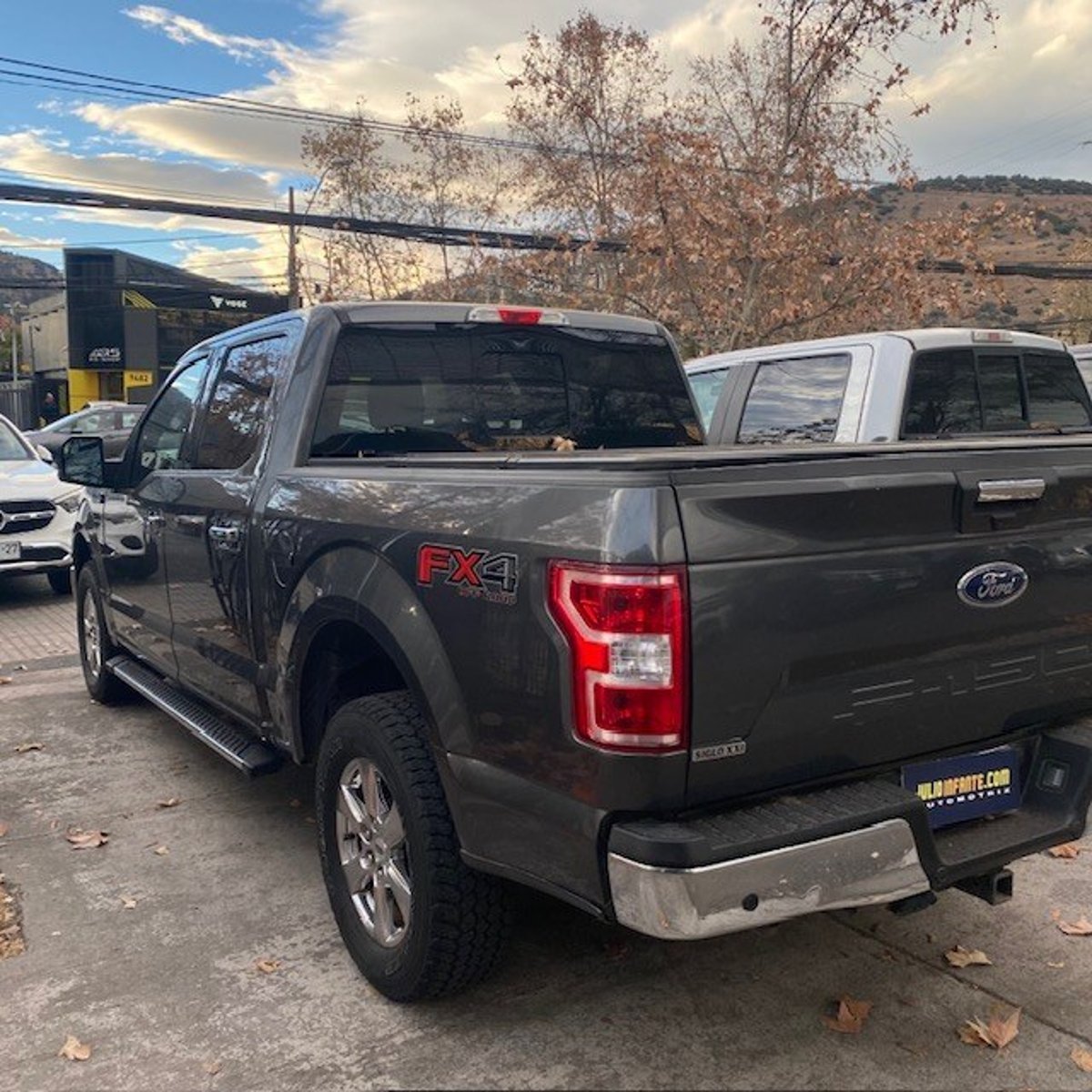 Ford F-150 4x4 5.0 XLT 2019 - Foto 3 de 5