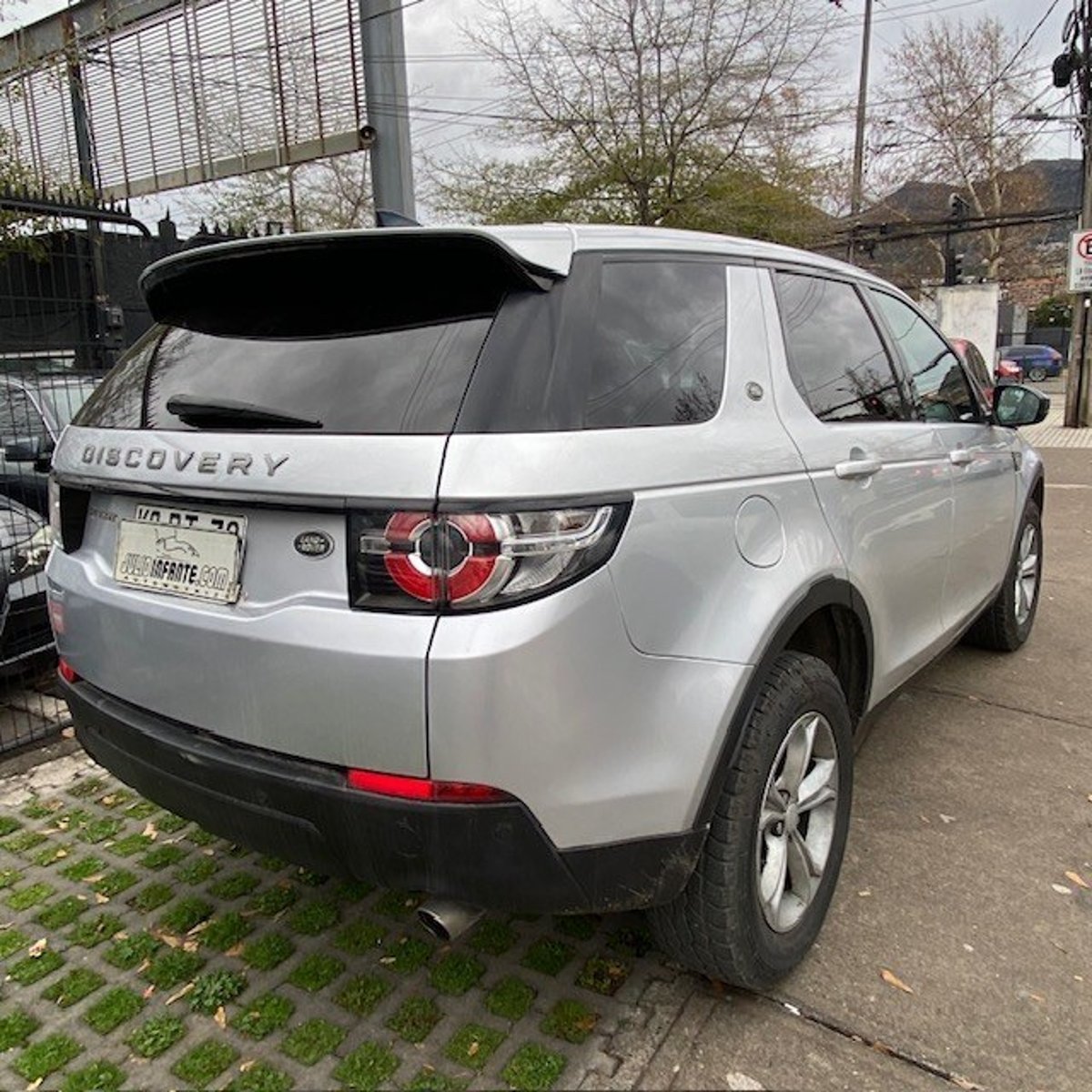 Land Rover DISCOVERY Sport 4x4 2.0i 2018 - Imagen 5 de 6