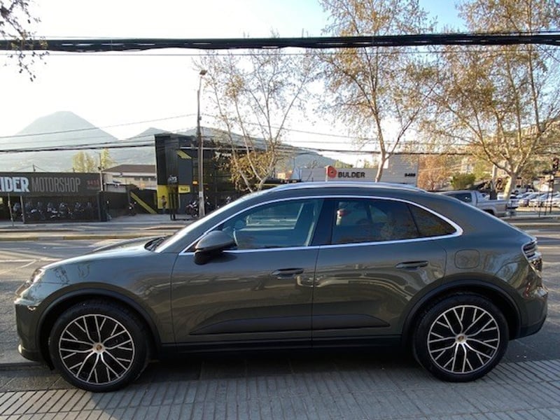 Porsche MACAN 4 Electric 4x4 2025 - Imagen 6 de 10