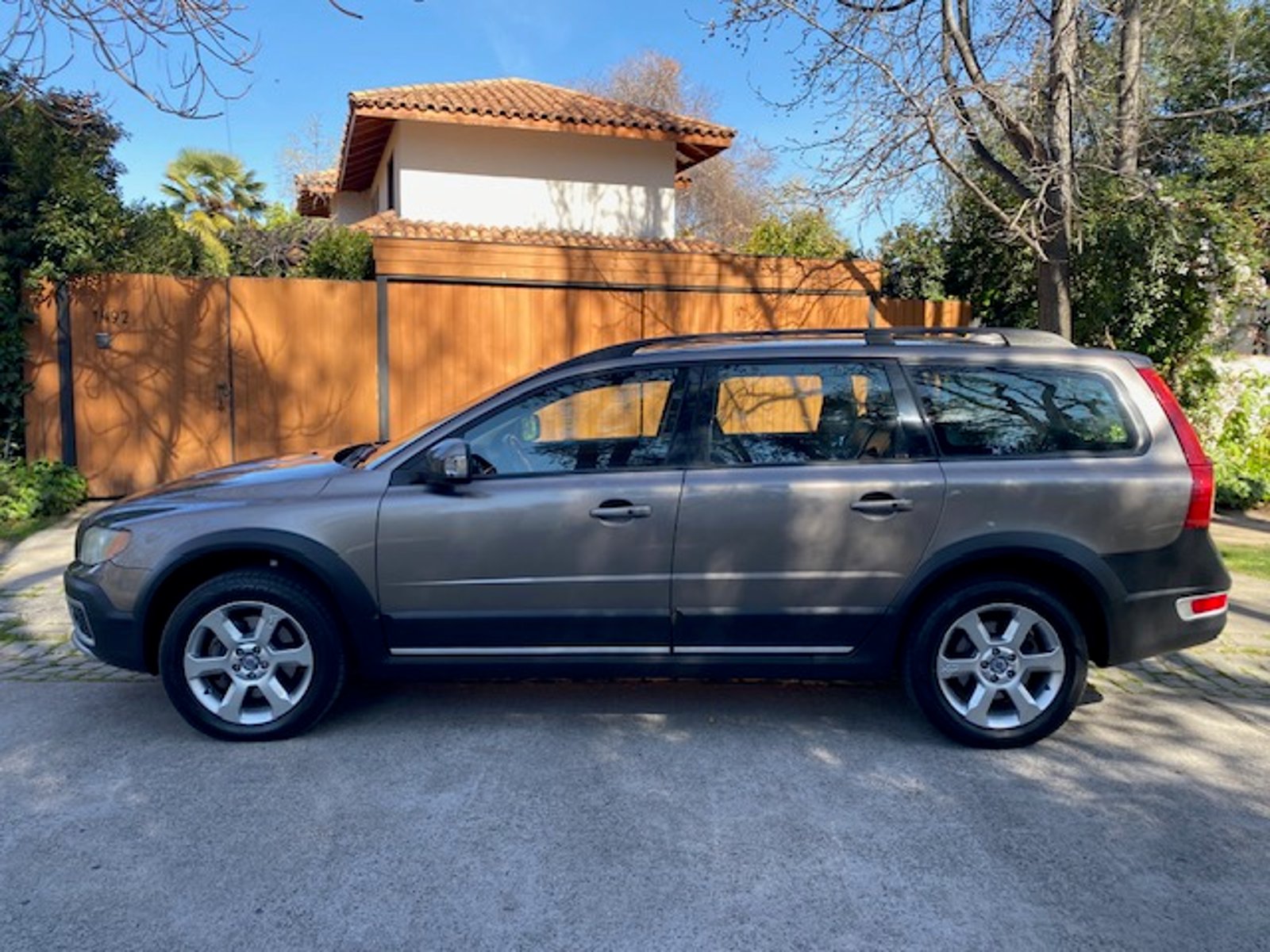VOLVO XC70 3.2 SW cuero, sunroof, airbag, climatiz, abs 2009 - Imagen 7 de 7