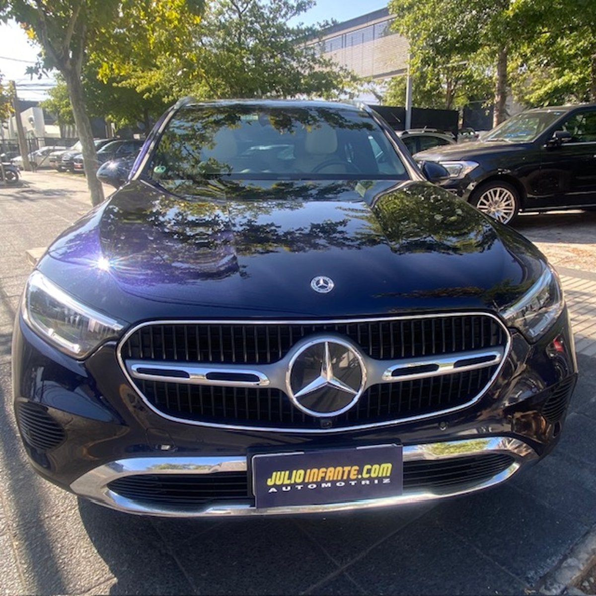 Mercedes-Benz GLC 200 2.0 AUTOM 4MATIC 1 dueño. como nuevo. Atendido Kaufma 2023 - Foto 3 de 10