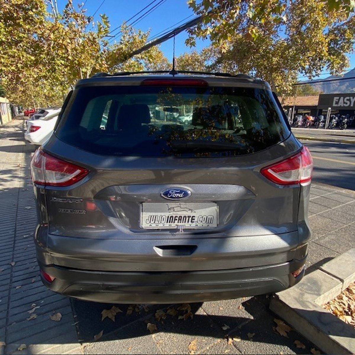 Ford ESCAPE 2.5 4X2 Aut. 2013 - Imagen 4 de 10