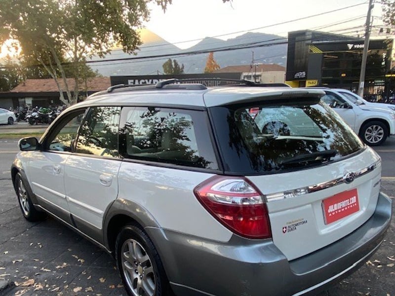 Subaru OUTBACK 2.5 AWD 2007 - Imagen 6 de 10