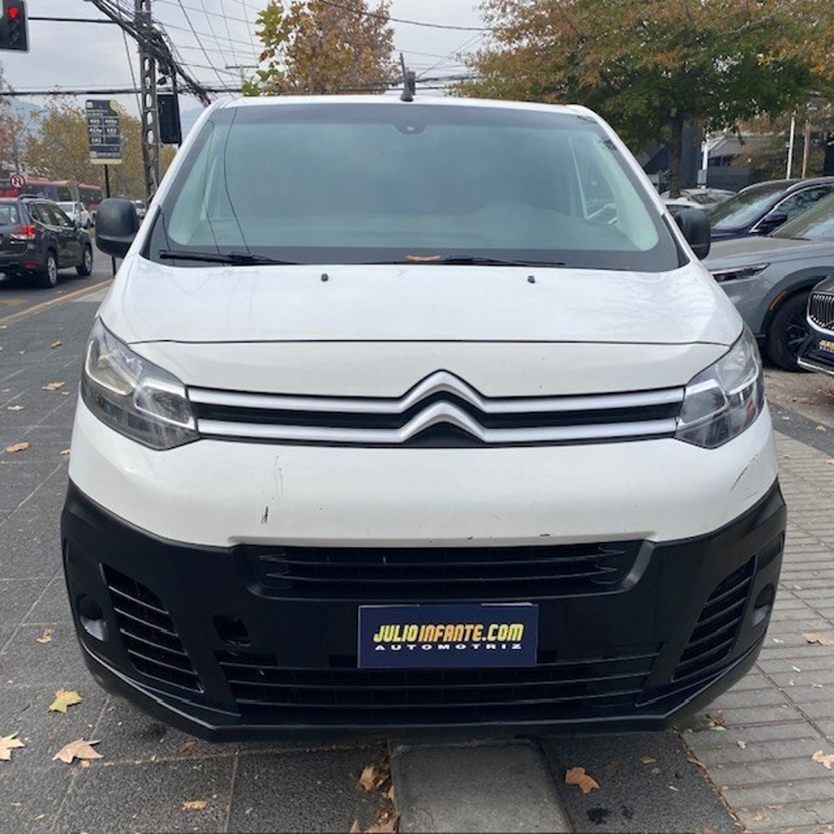 Citroën JUMPY Blue Hdi 2.0 2019 - Imagen 7 de 10