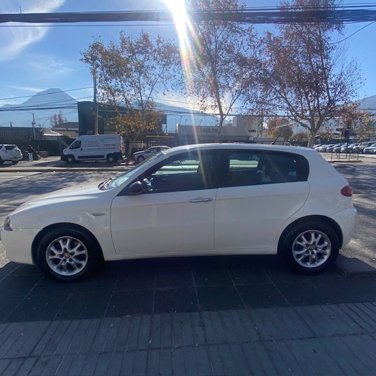 Alfa Romeo 147 1.6 T. Spark 2008 - Imagen 7 de 10