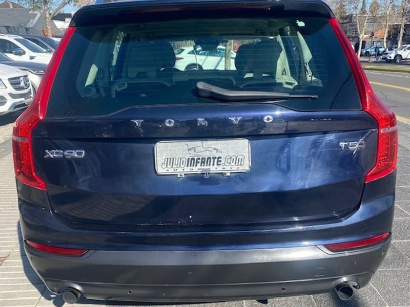 Volvo XC90 T5 2.0 Kinetic 2016 - Imagen 6 de 10