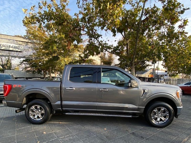 Ford F-150 3.0 XLT DIESEL 2022 - Imagen 6 de 10
