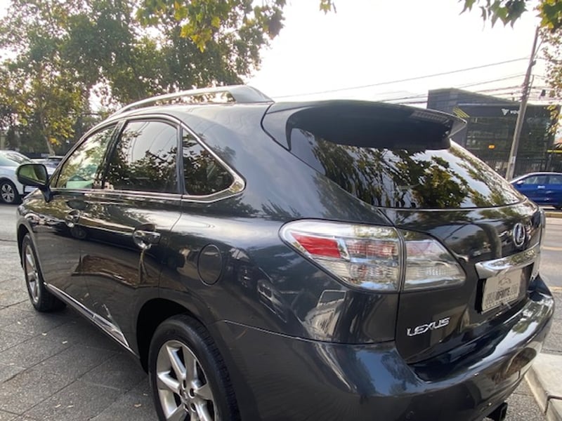 Lexus RX350 3.5 4X4 cuero, sunroof, airbag, climatiz, abs 2011 - Imagen 6 de 10