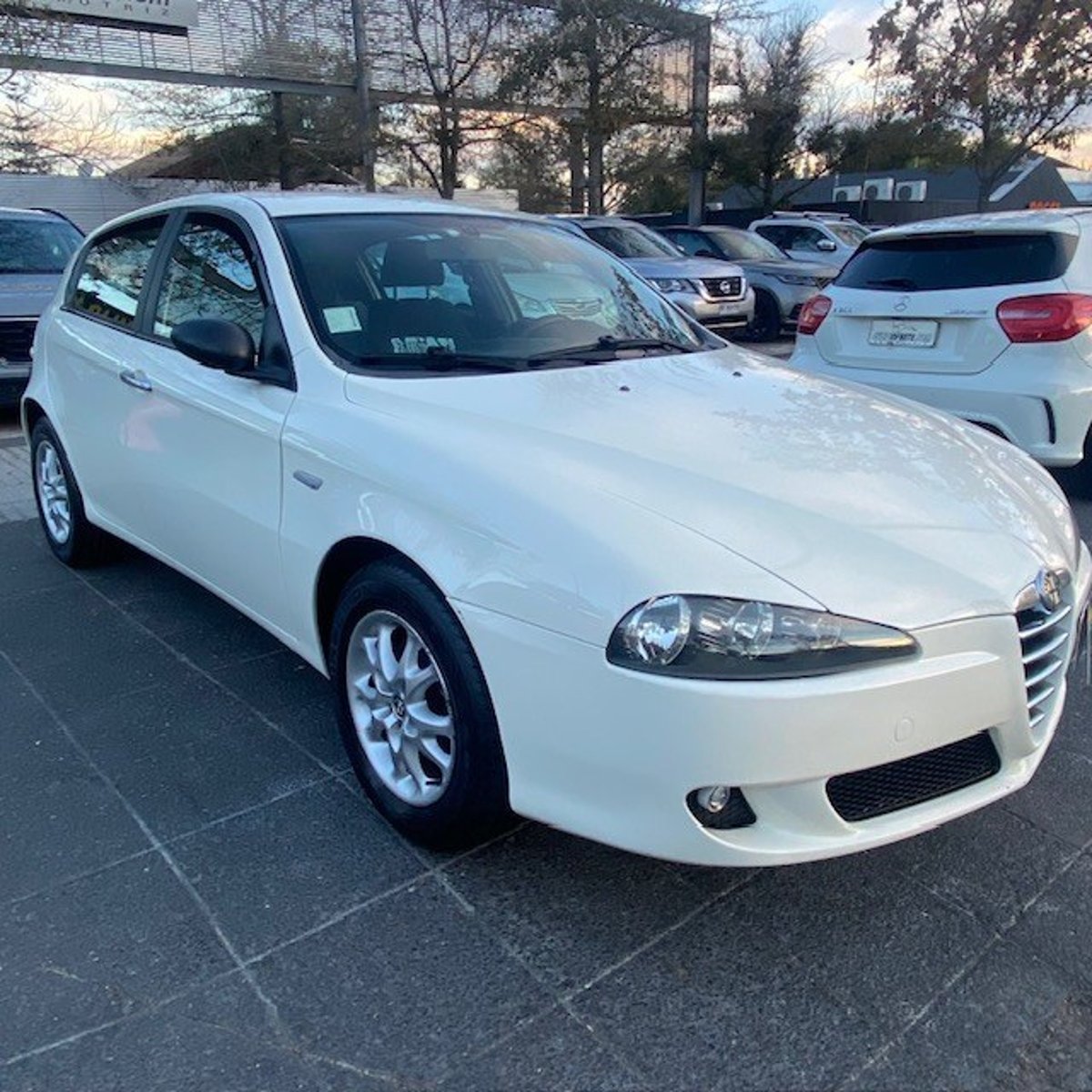 Alfa Romeo 147 1.6 T. Spark 2008 - Imagen 3 de 10