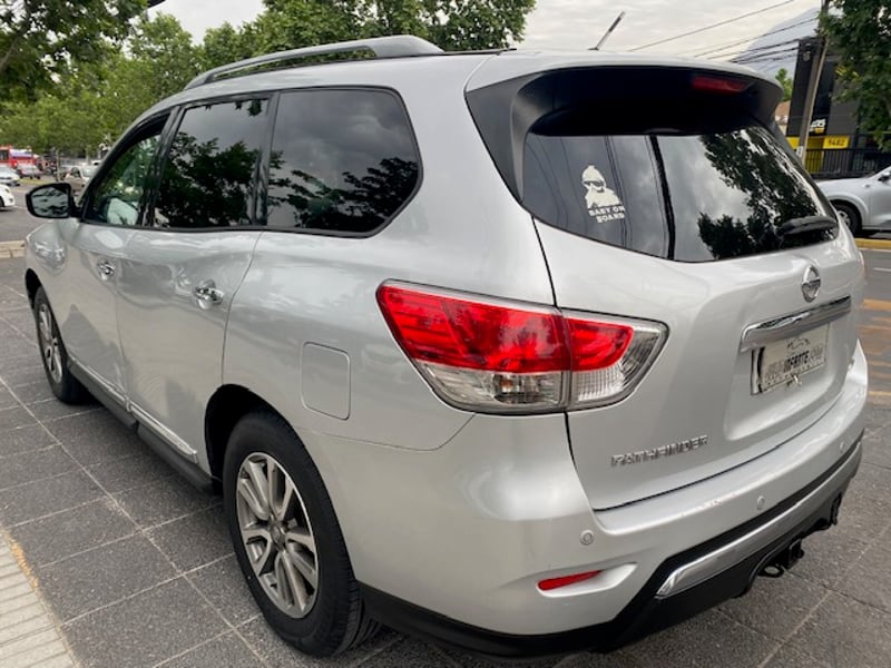 Nissan PATHFINDER 4x4 3.5 Aut. 2014 - Imagen 4 de 10