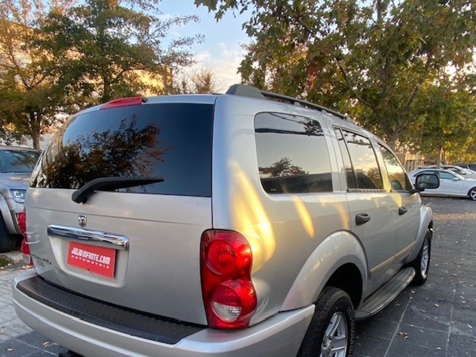 Dodge DURANGO 4.7 AUT 2006 - Foto 2 de 10