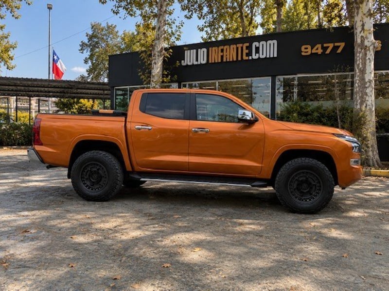 Mitsubishi L200 Dakar XR 4x4 2.4 AT. 2024 - Imagen 5 de 7