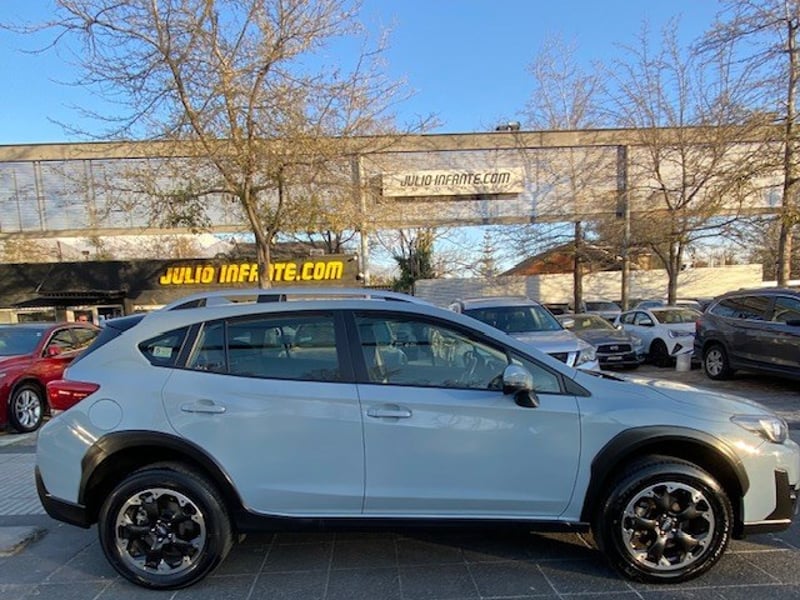 Subaru XV CVT 4X4 2.0 AT 2022 - Imagen 6 de 10