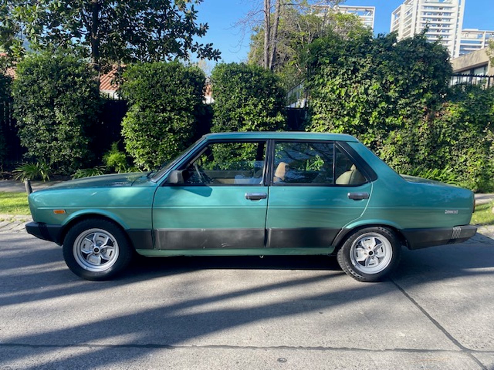 Fiat 131 Seat 131 Super Mirafliori 1982 - Imagen 6 de 10
