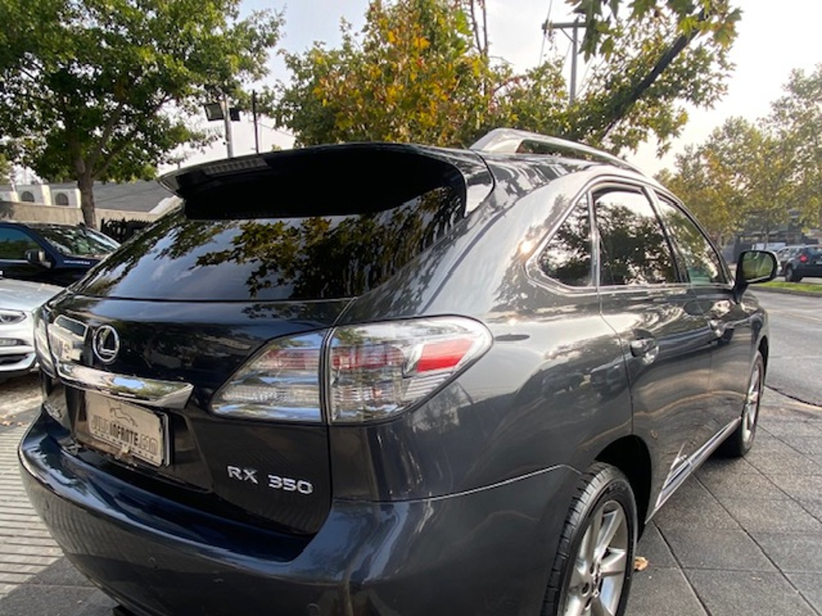Lexus RX350 3.5 4X4 cuero, sunroof, airbag, climatiz, abs 2011 - Foto 2 de 10