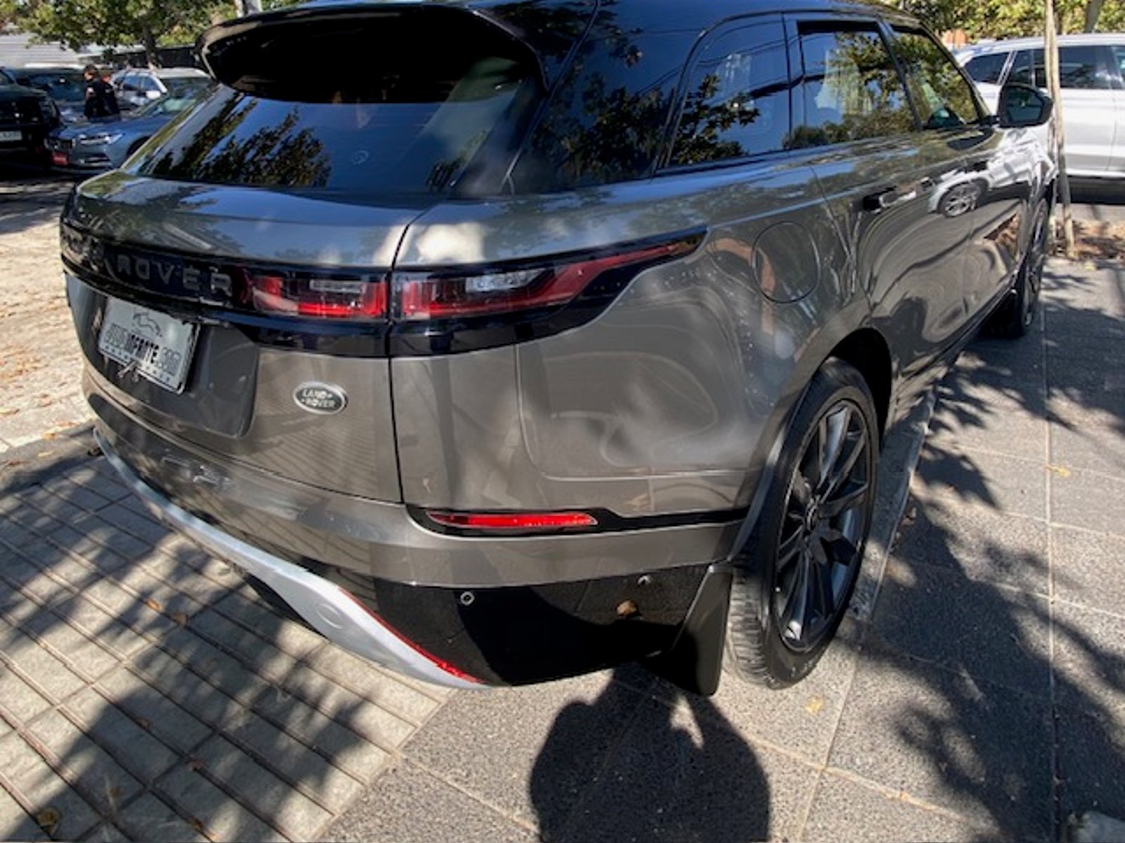 Land Rover RANGE ROVER VELAR DIESEL 2.0 2018 - Foto 2 de 10
