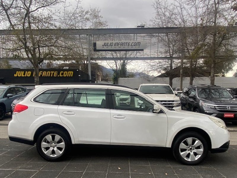 Subaru OUTBACK 2.5 AWD 2010 - Imagen 7 de 10