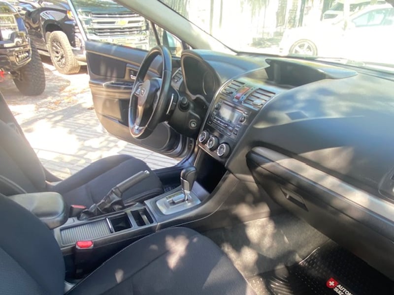 Subaru XV AWD CVT 2.0I AUT Paddle shiftt. Mantenciones, Impecabl 2012 - Imagen 10 de 10